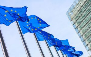 Webitcoin: Vice-presidente da Comissão Europeia: "cripto ativos estão aqui para ficar"