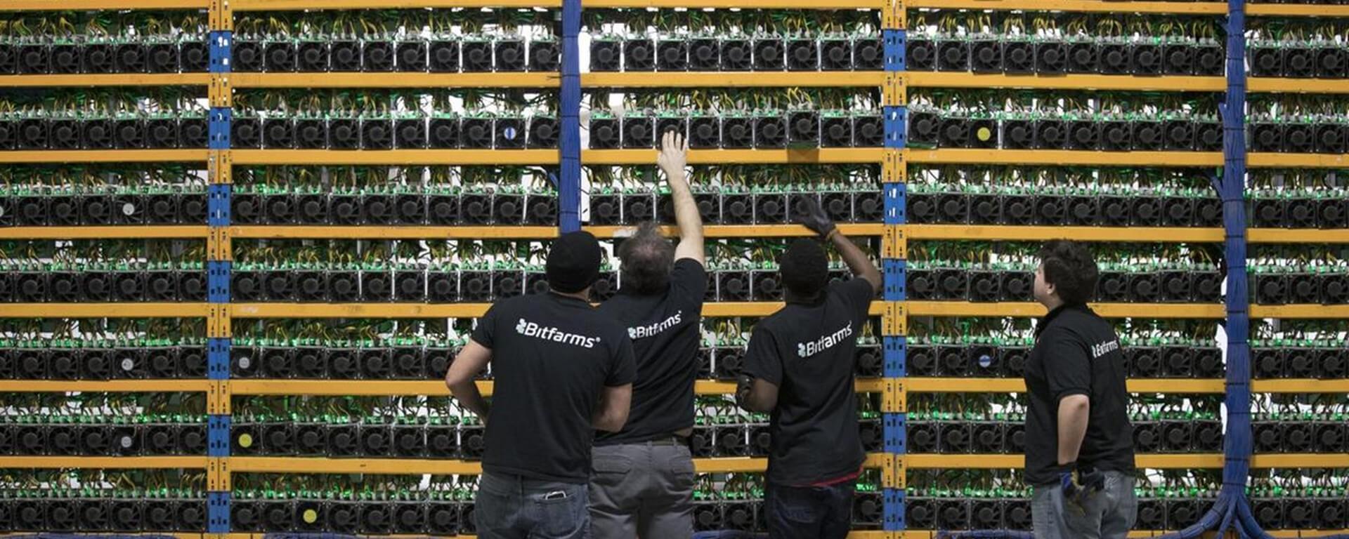 mineradores de Bitcoin estariam desfazendo-se de suas máquinas