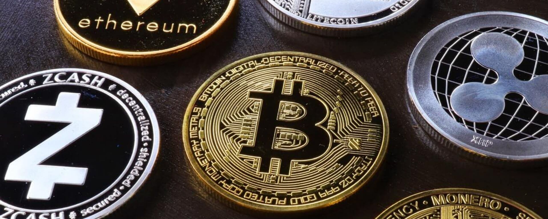 Bitcoin e altcoins sobem para um novo patamar