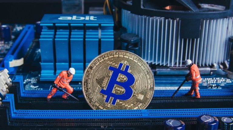 Dificuldade de mineração de Bitcoin atinge novo recorde histórico após 4 aumentos consecutivos